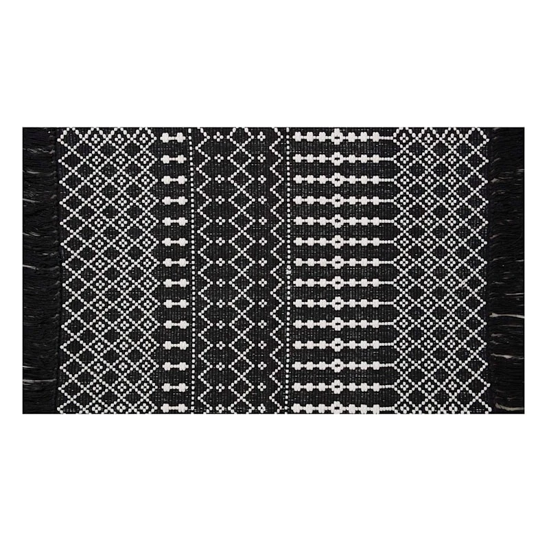 Freidman Black & White Accent Rug, 27x45 1 Freidman Black & White Accent Rug, 27x45